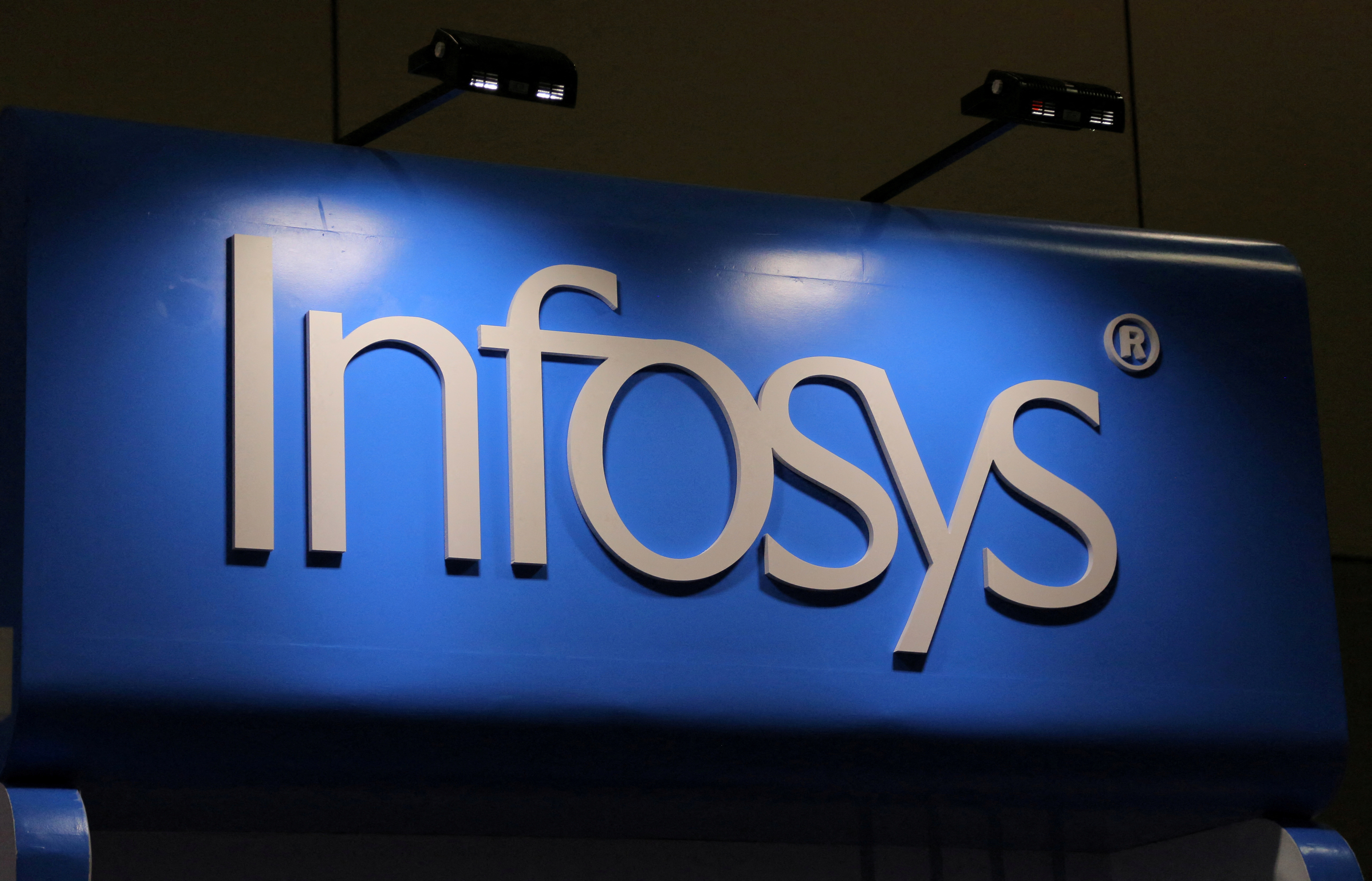 Infosys perd un important contrat d'IA d'une valeur de 1,5 milliard de dollars Infosys perd un important contrat d'IA d'une valeur de 1,5 milliard de dollars
