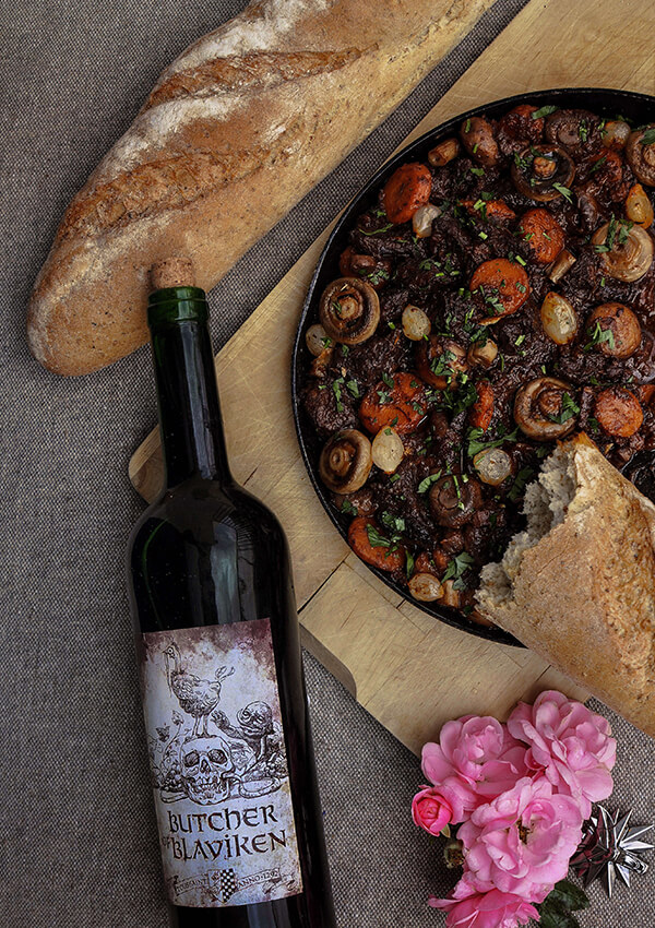Stew from The Witcher : les précommandes sont ouvertes pour le livre de cuisine coloré basé sur l'univers de The Witcher. Vous pourrez cuisiner 80 plats uniques à partir d'une variété d'aliments-2 Stew from The Witcher : les précommandes sont ouvertes pour le livre de cuisine coloré basé sur l'univers de The Witcher. Vous pourrez cuisiner 80 plats uniques à partir d'une variété d'aliments-2