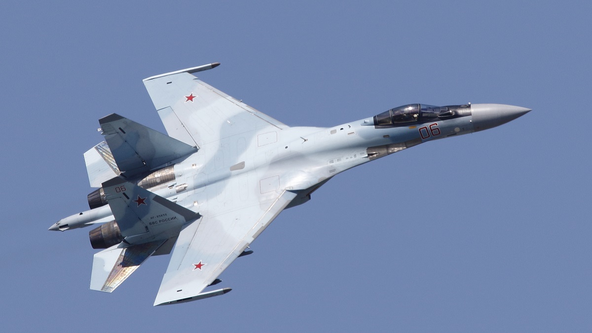 Les forces de défense aérienne ukrainiennes ont détruit trois chasseurs ennemis - deux SU-34 et le plus récent SU-35. Les forces de défense aérienne ukrainiennes ont détruit trois chasseurs ennemis - deux SU-34 et le plus récent SU-35.