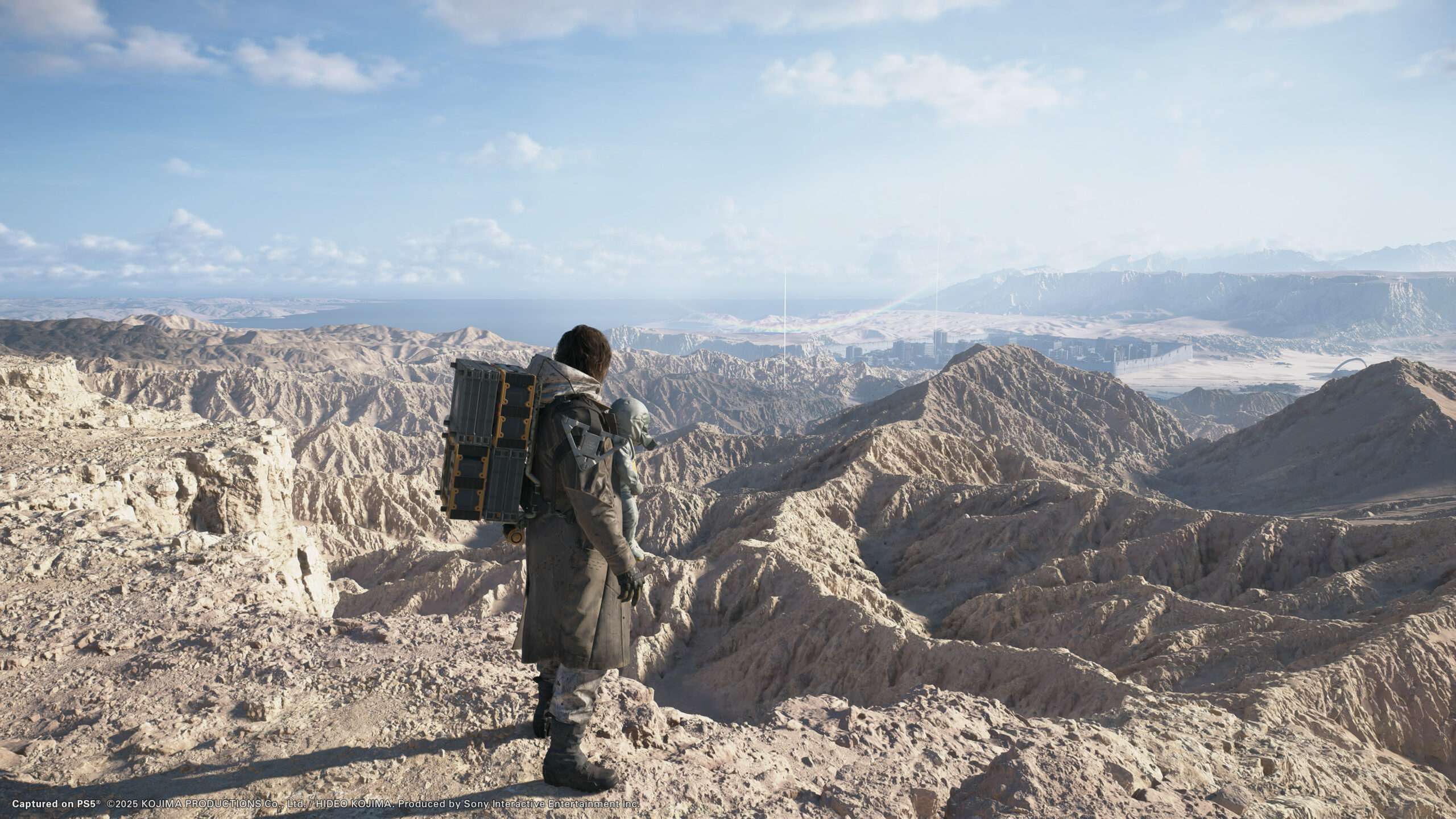 Une scène de Death Stranding 2 : On the Beach Une scène de Death Stranding 2 : On the Beach