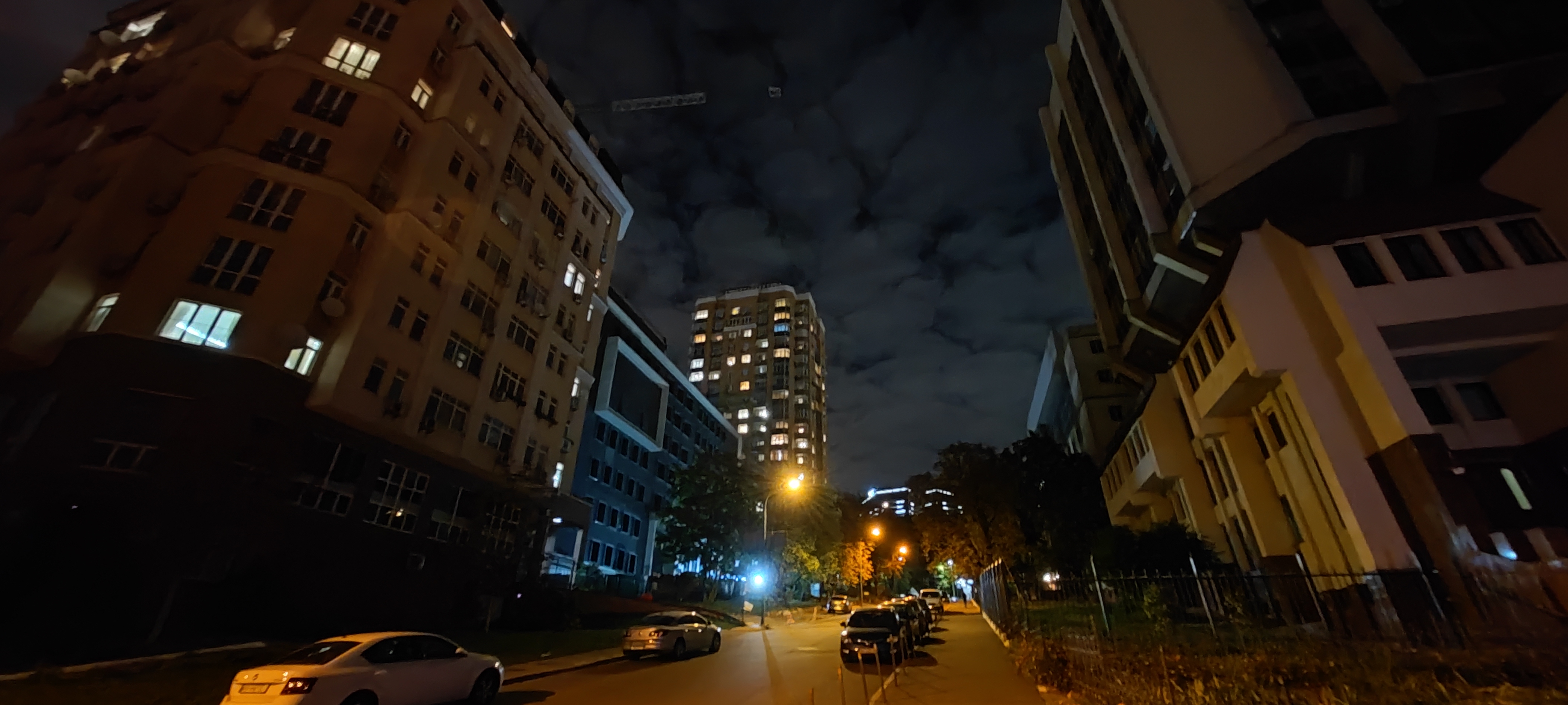 Xiaomi MIX 4 de mes propres yeux : une caméra frontale sous l'écran que l'on ne voit pas vraiment-81 Xiaomi MIX 4 de mes propres yeux : une caméra frontale sous l'écran que l'on ne voit pas vraiment-81