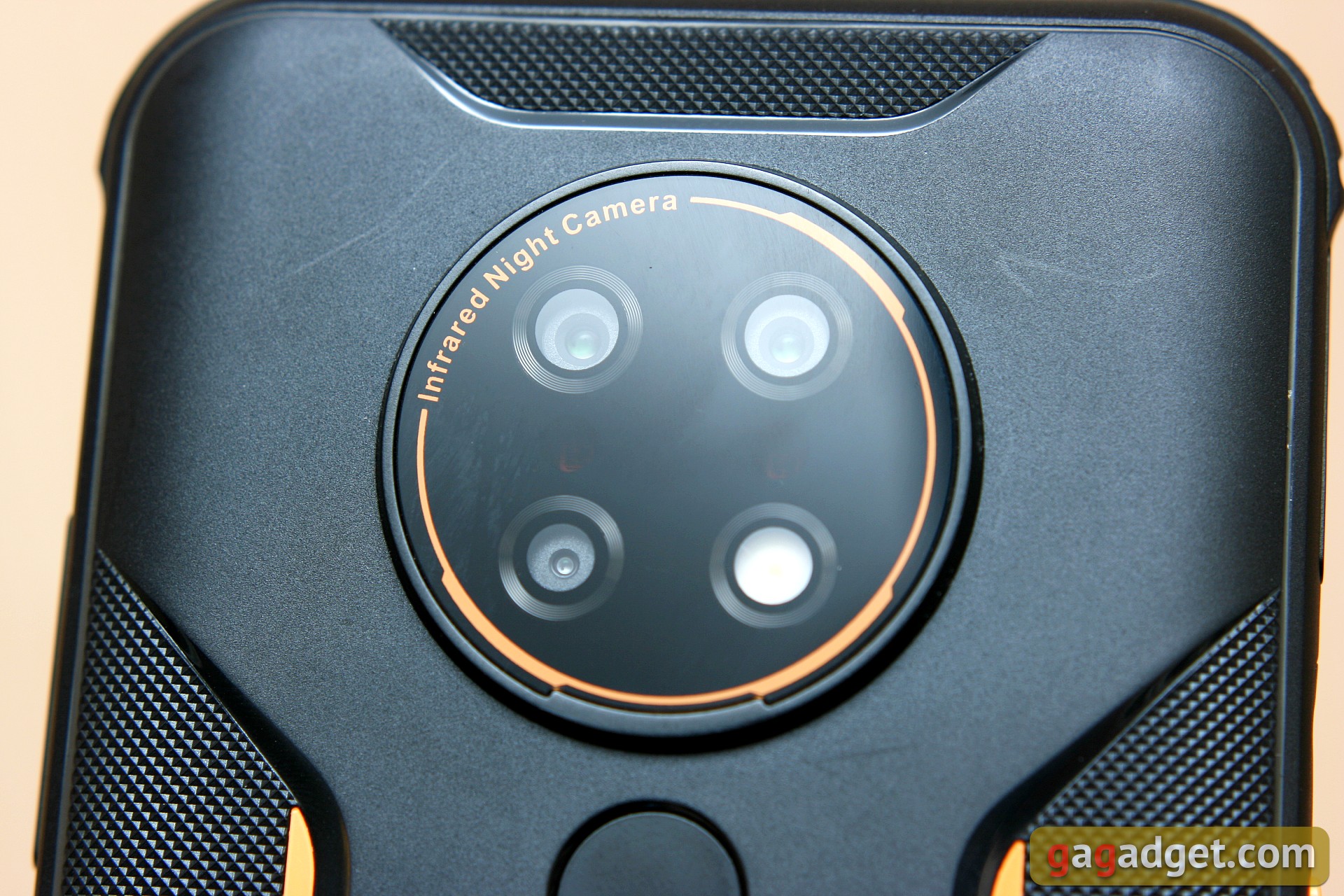 Avis sur l'AGM H3 : un smartphone robuste avec caméra de vision nocturne -99 Avis sur l'AGM H3 : un smartphone robuste avec caméra de vision nocturne -99
