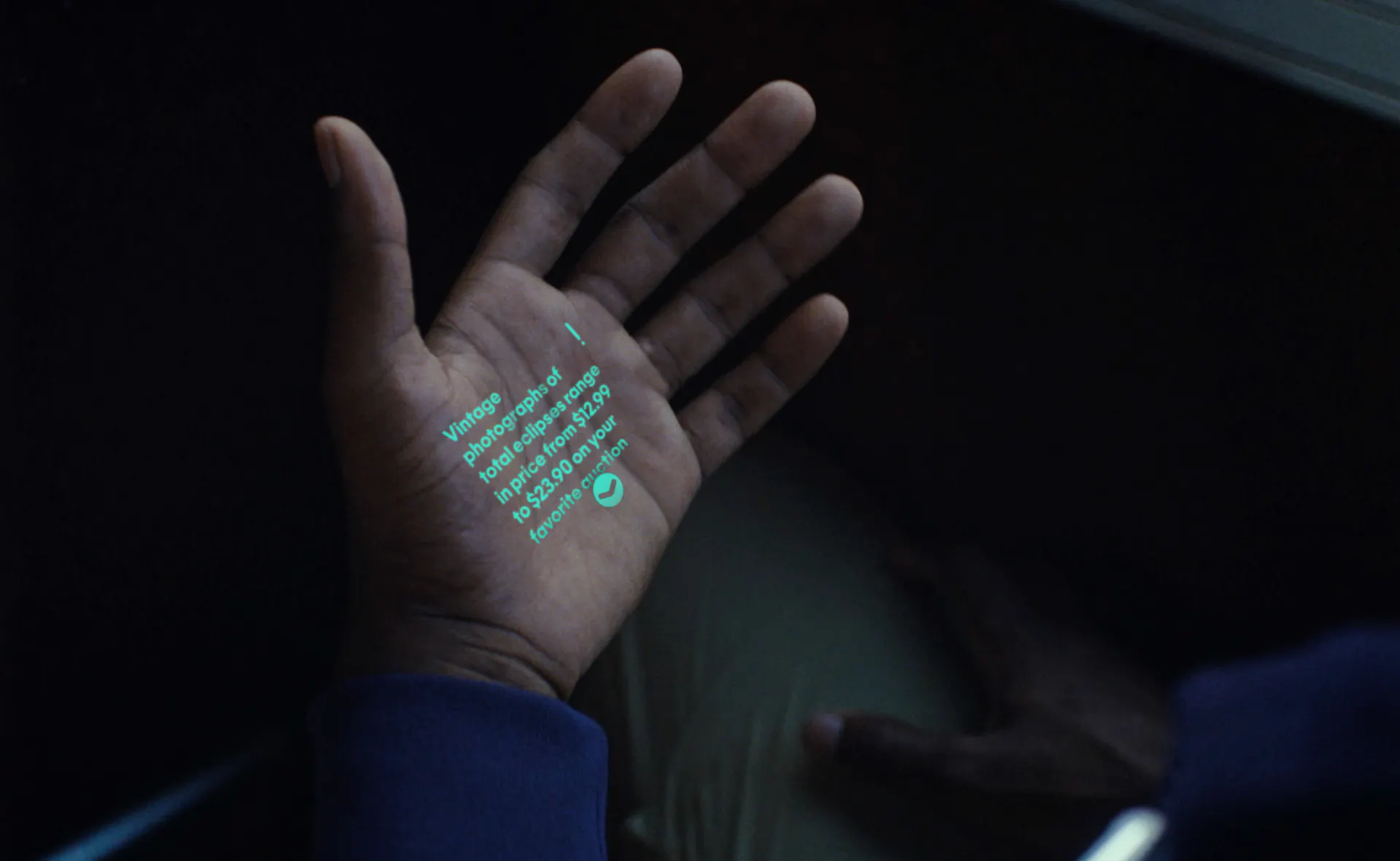 Humane a officiellement dévoilé AI Pin, un appareil portable doté d'un projecteur laser et prenant en charge les modèles OpenAI, au prix de 699 $.-2 Humane a officiellement dévoilé AI Pin, un appareil portable doté d'un projecteur laser et prenant en charge les modèles OpenAI, au prix de 699 $.-2
