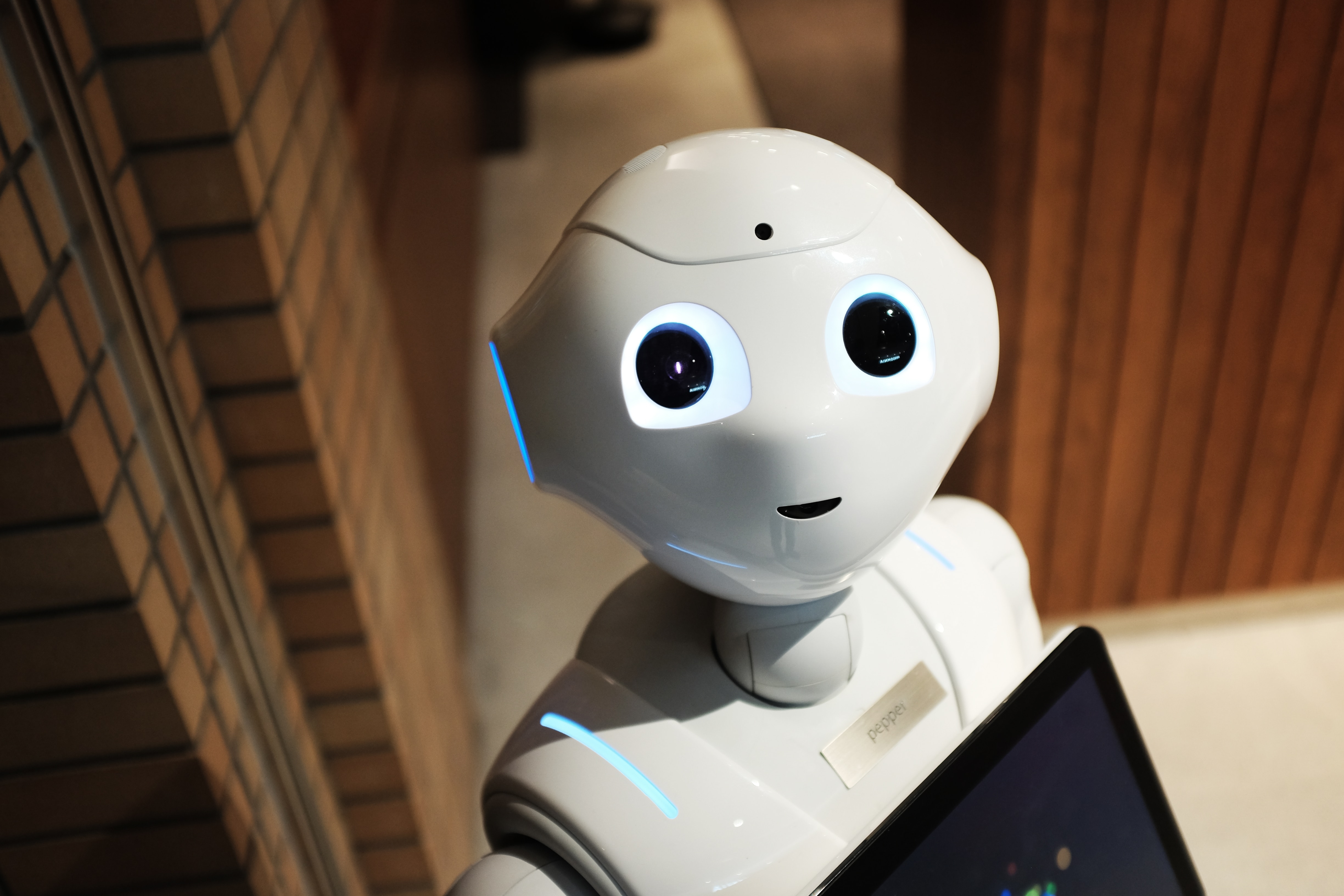 Un expert met en garde contre les dangers de partager des secrets avec des chatbots comme ChatGPT Un expert met en garde contre les dangers de partager des secrets avec des chatbots comme ChatGPT