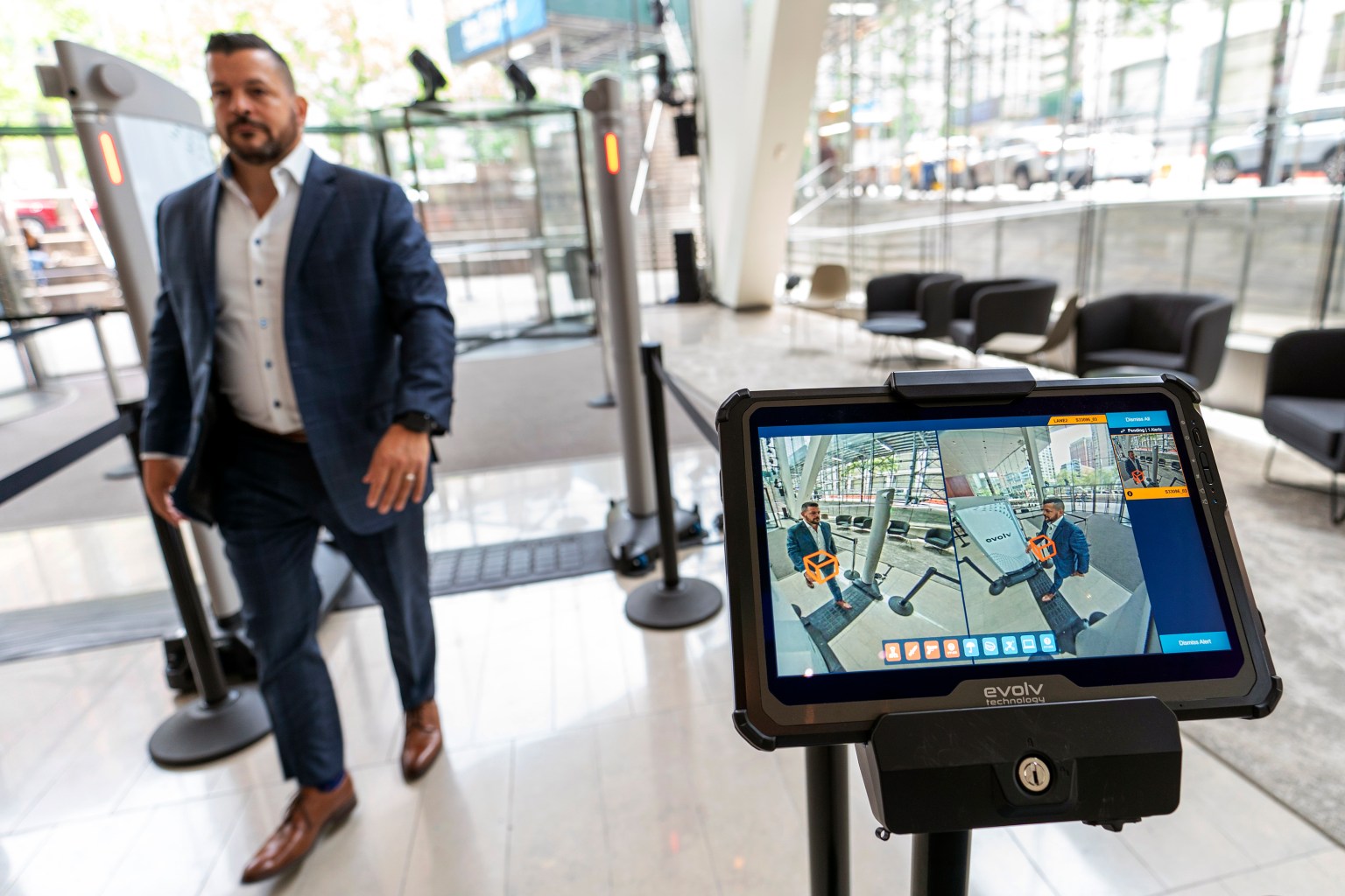 La ville de New York va tester des détecteurs d'armes à feu dotés d'une intelligence artificielle dans le métro La ville de New York va tester des détecteurs d'armes à feu dotés d'une intelligence artificielle dans le métro