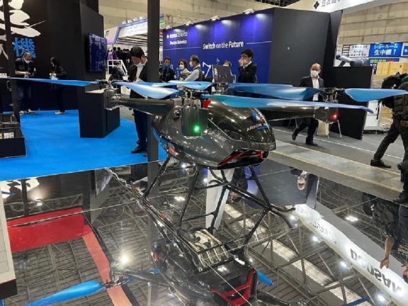 Arase Aizawa Aerospace dévoile l'énorme drone AZ1000 propulsé par une moto Suzuki FSX-R1000 Arase Aizawa Aerospace dévoile l'énorme drone AZ1000 propulsé par une moto Suzuki FSX-R1000