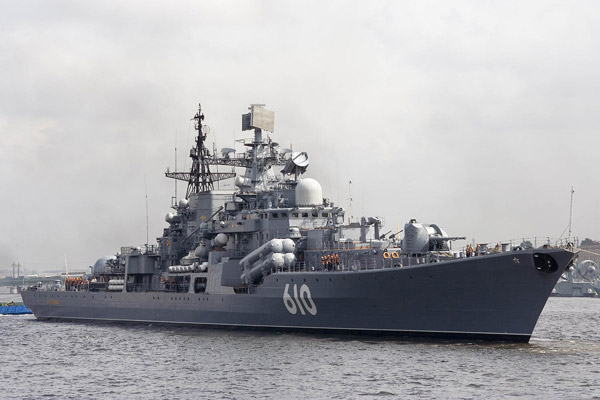 Le destroyer "Nastoyavlenniy" de la flotte russe de la Baltique Le destroyer "Nastoyavlenniy" de la flotte russe de la Baltique