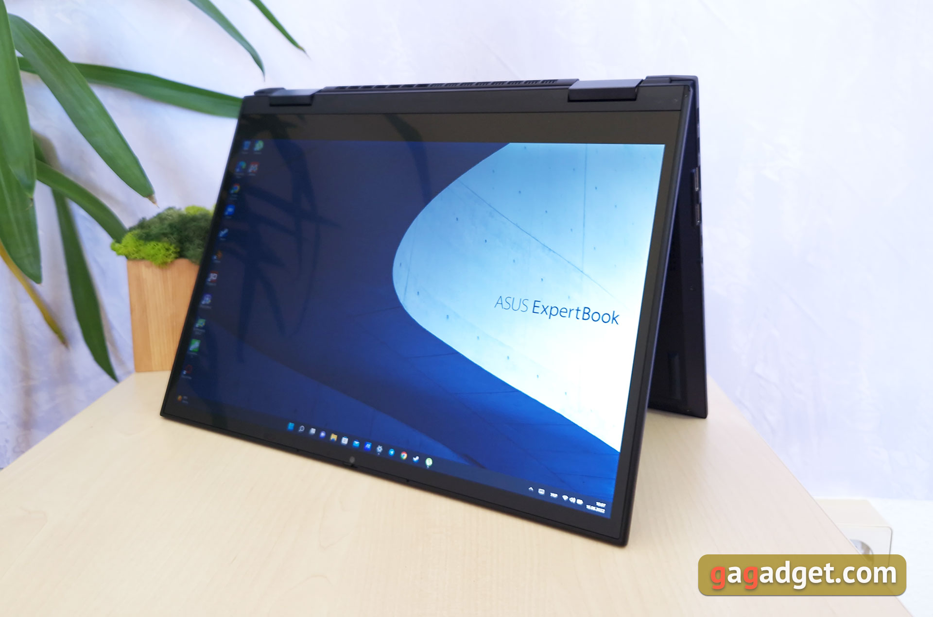 Test du ASUS ExpertBook B7 Flip (B7402FEA): un ordinateur portable d'entreprise phare avec un boîtier robuste-27 Test du ASUS ExpertBook B7 Flip (B7402FEA): un ordinateur portable d'entreprise phare avec un boîtier robuste-27