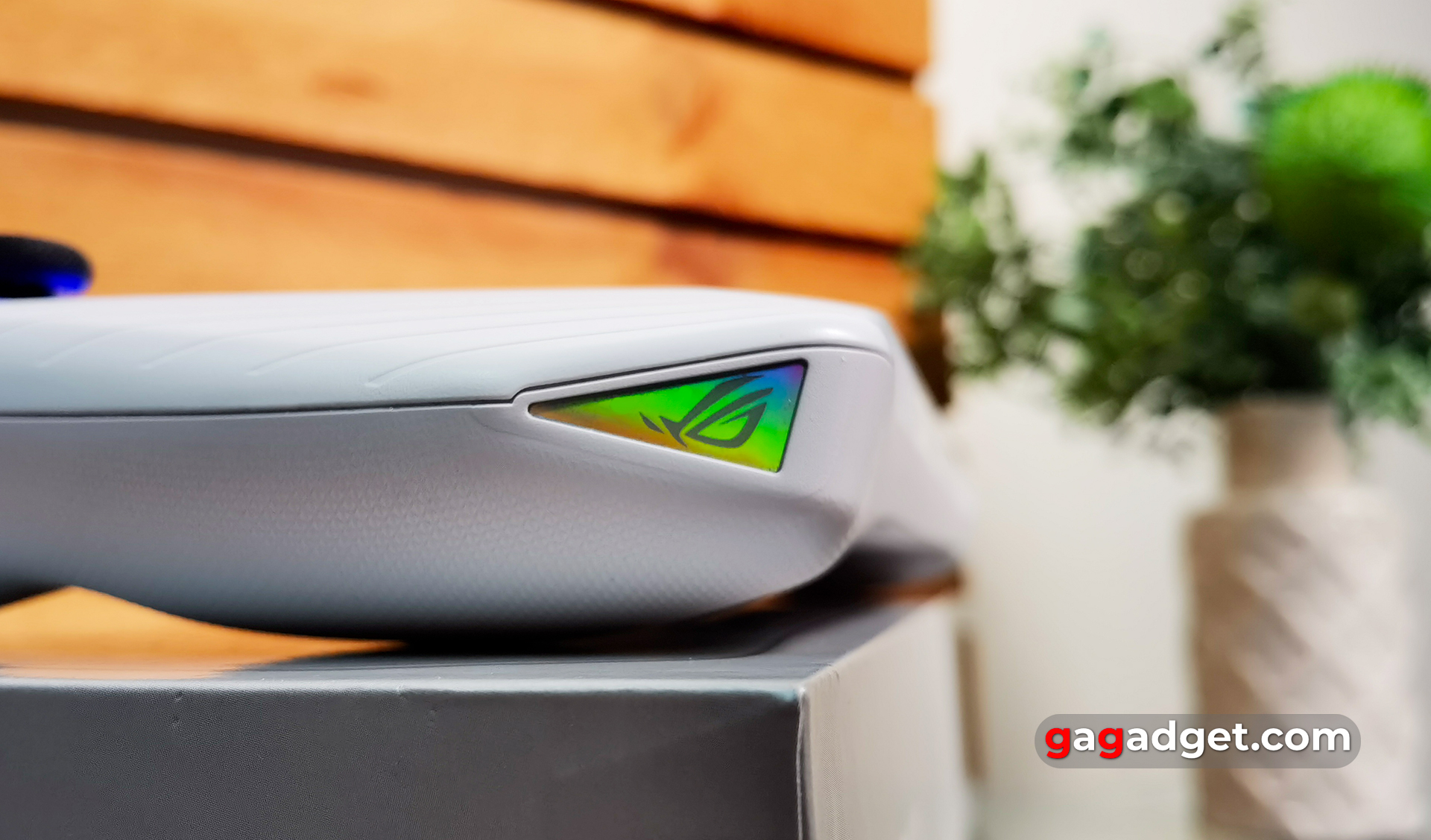 Дизайн ASUS ROG Ally Зовнішній вигляд ASUS ROG Ally