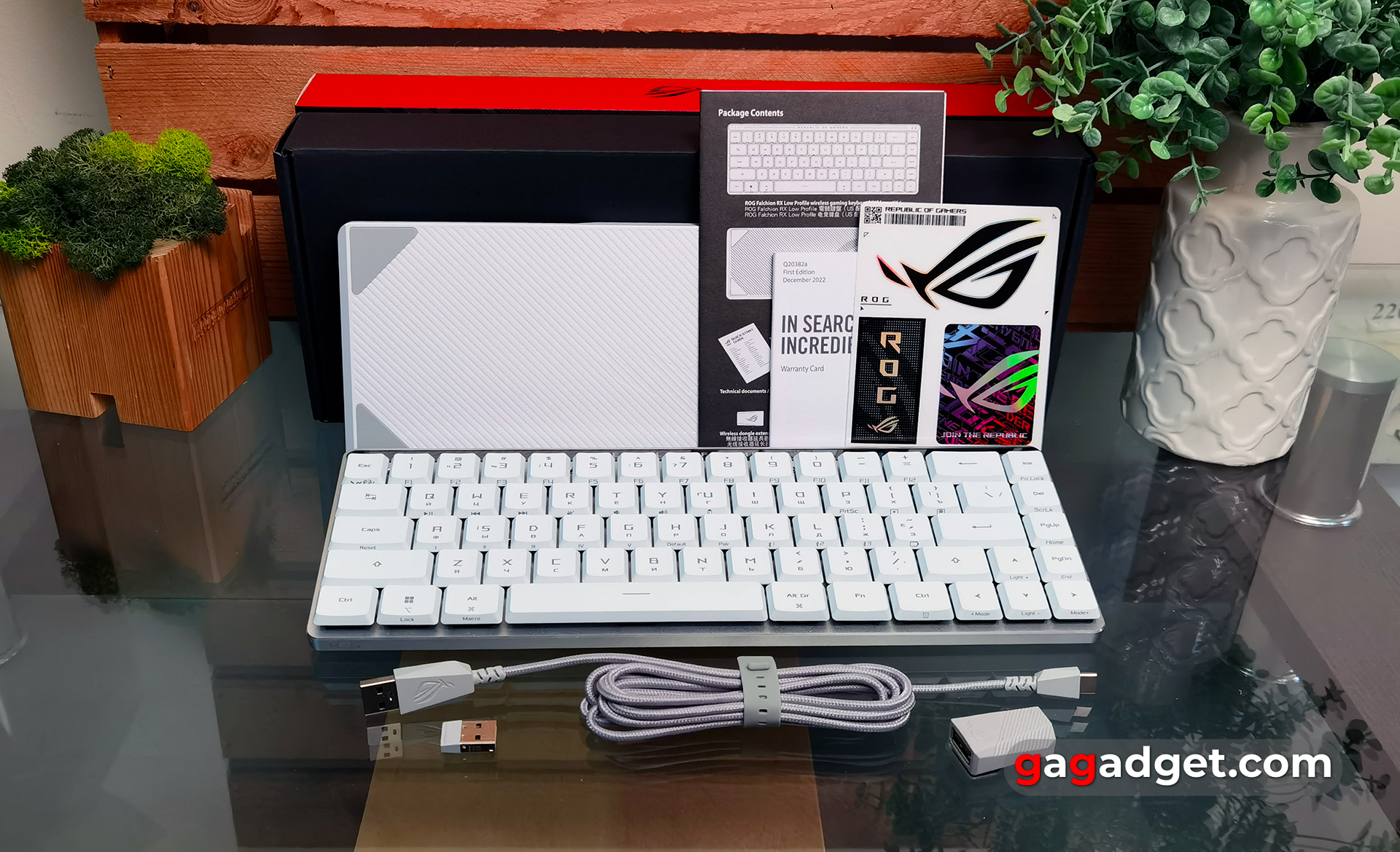 Огляд ASUS ROG Falchion RX Low Profile Огляд ASUS ROG Falchion RX Low Profile