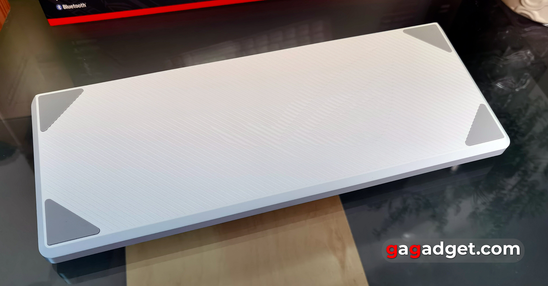 Огляд ASUS ROG Falchion RX Low Profile Огляд ASUS ROG Falchion RX Low Profile