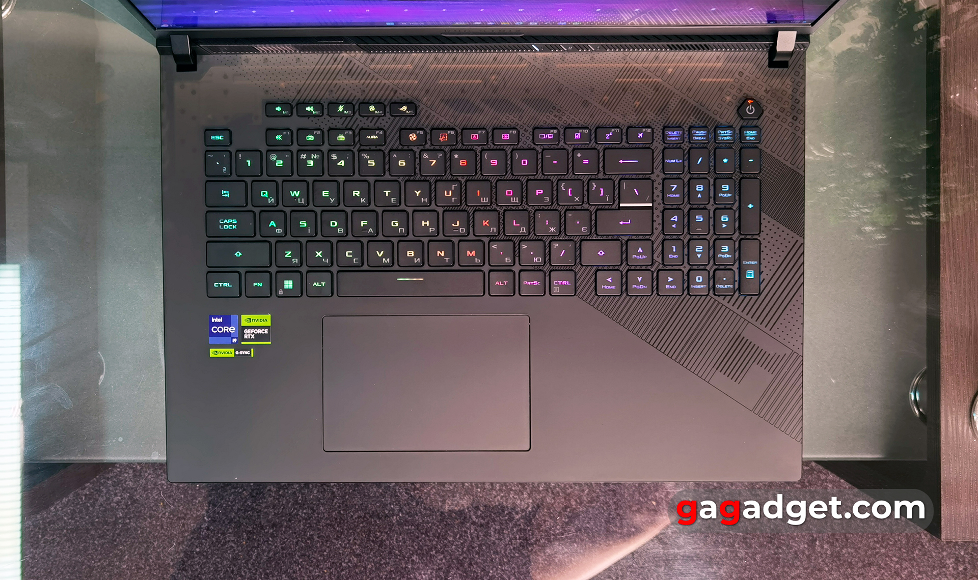 ASUS ROG Strix SCAR 18 (2024) review ASUS ROG Strix SCAR 18 (2024) review