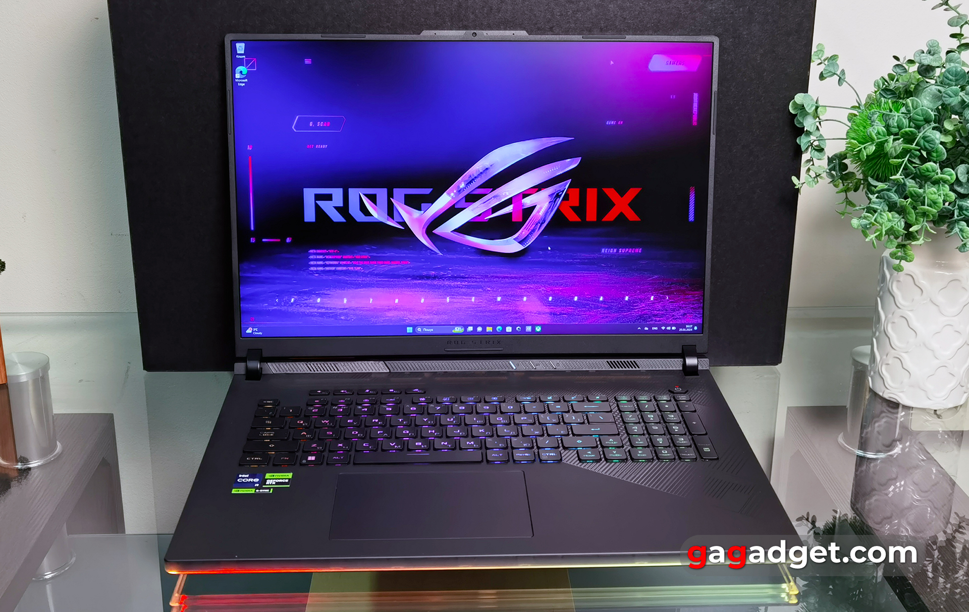 ASUS ROG Strix SCAR 18 (2024) review ASUS ROG Strix SCAR 18 (2024) review