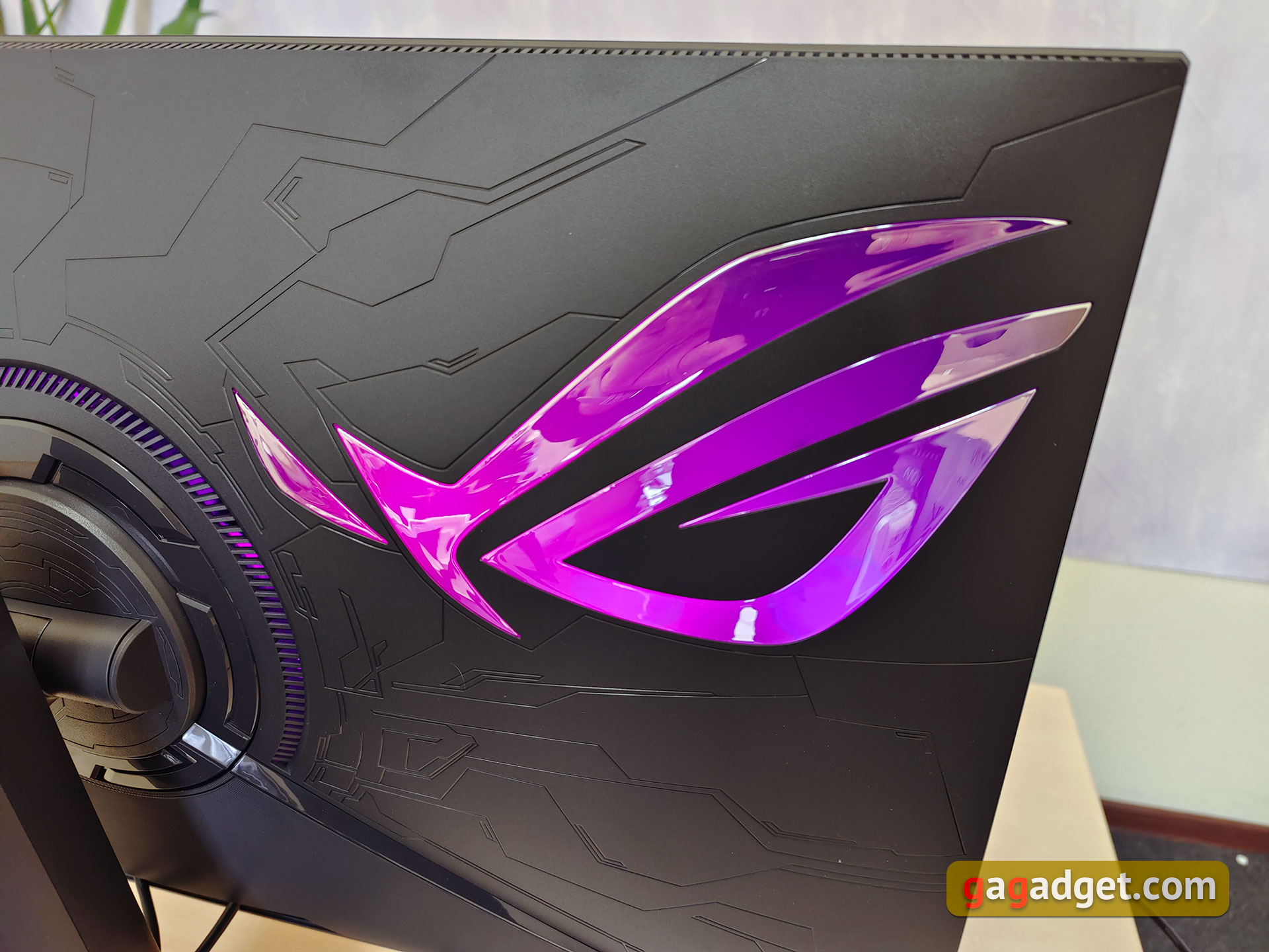 Test ASUS ROG Swift PG32UQ : moniteur de jeu à points quantiques 4K-8 Test ASUS ROG Swift PG32UQ : moniteur de jeu à points quantiques 4K-8