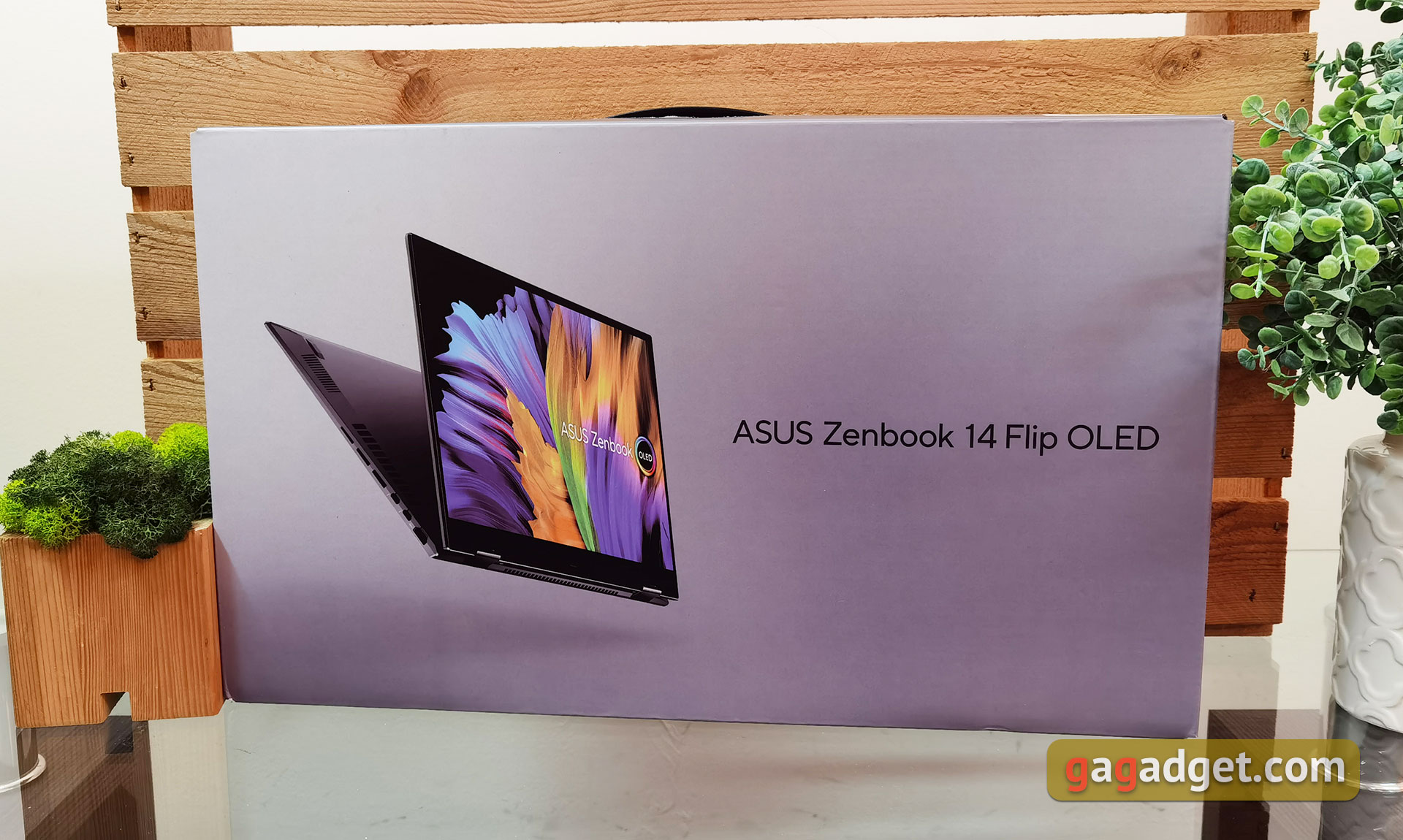 ASUS Zenbook 14 Flip OLED (UP5401E) Présentation : un Transformer Ultrabook puissant avec écran OLED-2 ASUS Zenbook 14 Flip OLED (UP5401E) Présentation : un Transformer Ultrabook puissant avec écran OLED-2