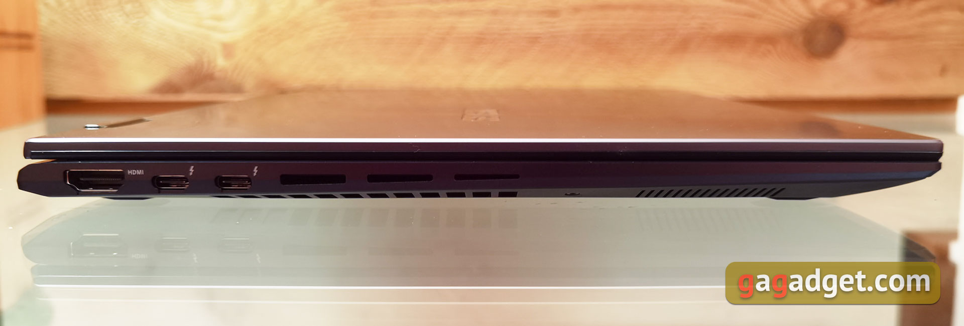 ASUS Zenbook 14 Flip OLED (UP5401E) Présentation : un Transformer Ultrabook puissant avec écran OLED-13 ASUS Zenbook 14 Flip OLED (UP5401E) Présentation : un Transformer Ultrabook puissant avec écran OLED-13