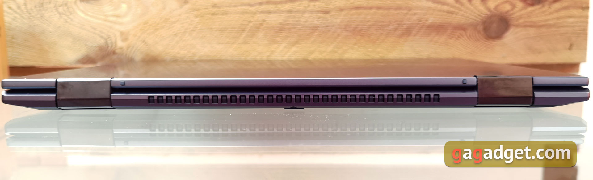 ASUS Zenbook 14 Flip OLED (UP5401E) Présentation : un Transformer Ultrabook puissant avec écran OLED-14 ASUS Zenbook 14 Flip OLED (UP5401E) Présentation : un Transformer Ultrabook puissant avec écran OLED-14