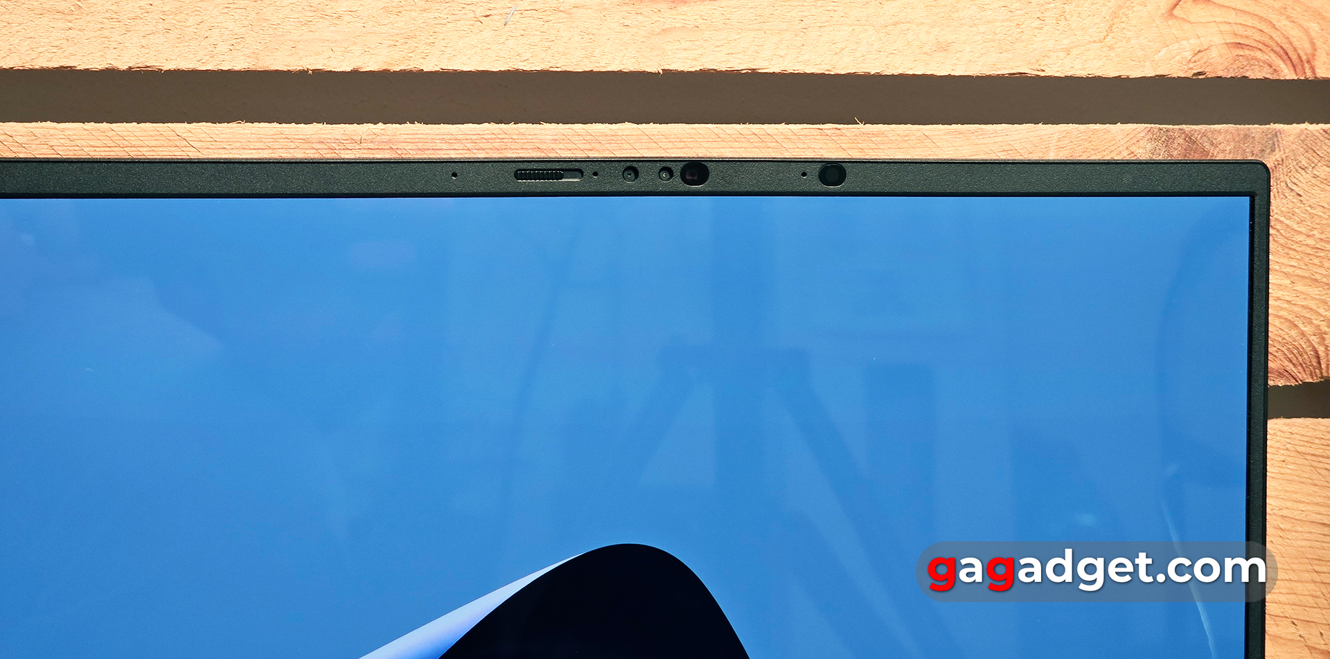 Огляд ASUS Zenbook 14 OLED (UX3405) Огляд ASUS Zenbook 14 OLED (UX3405)