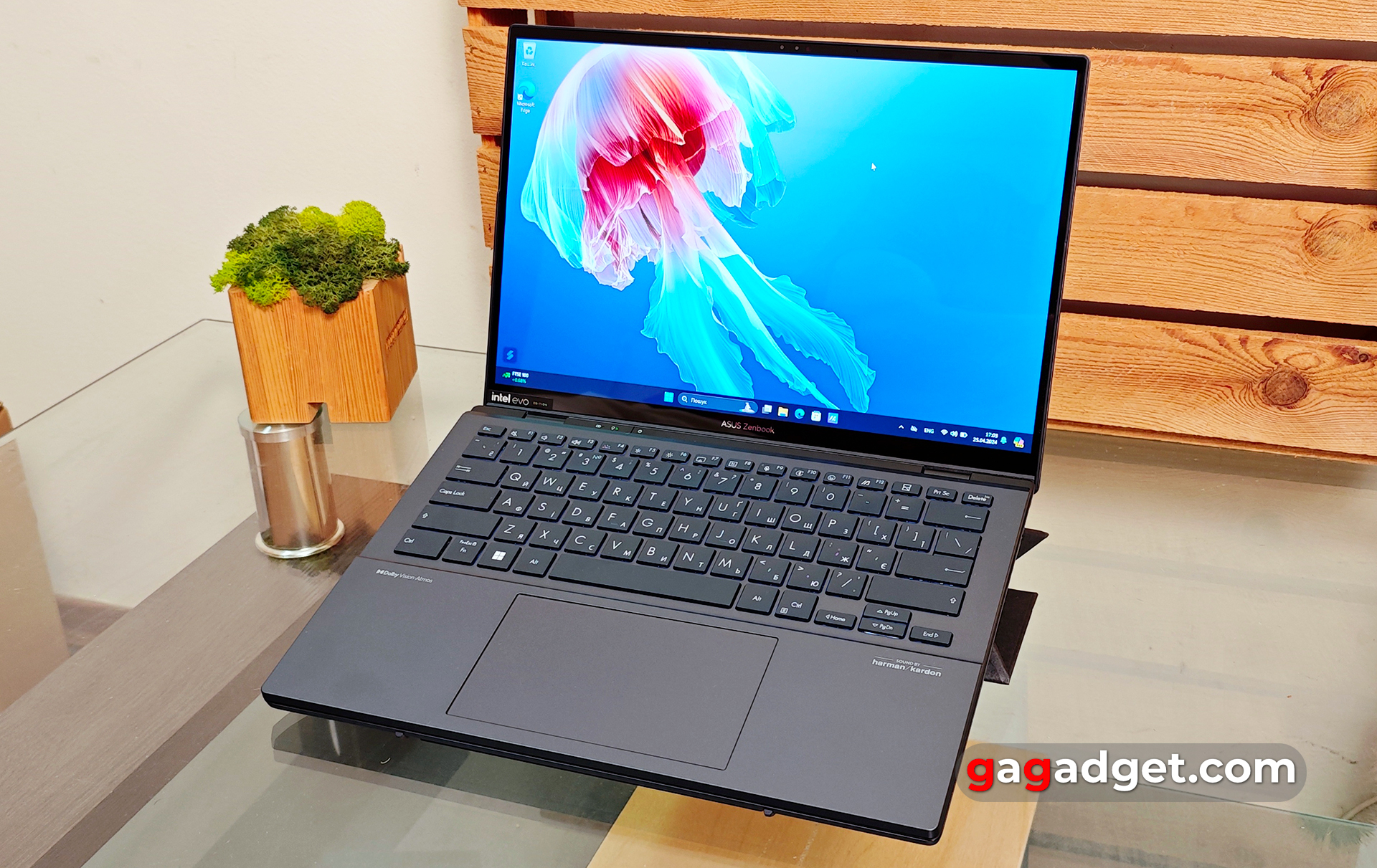 ASUS Zenbook DUO (2024) UX8406 review ASUS Zenbook DUO (2024) UX8406 review