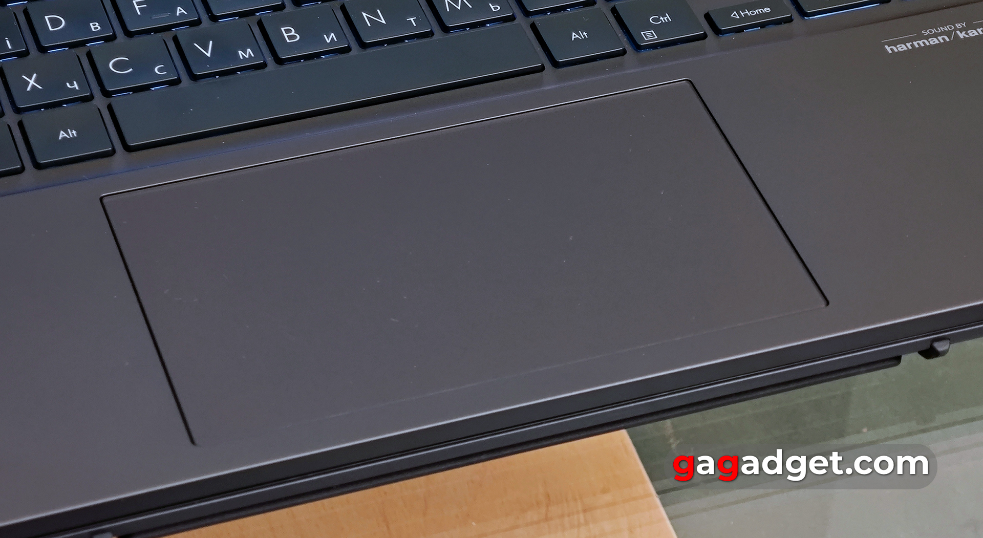 ASUS Zenbook DUO (2024) UX8406 review ASUS Zenbook DUO (2024) UX8406 review