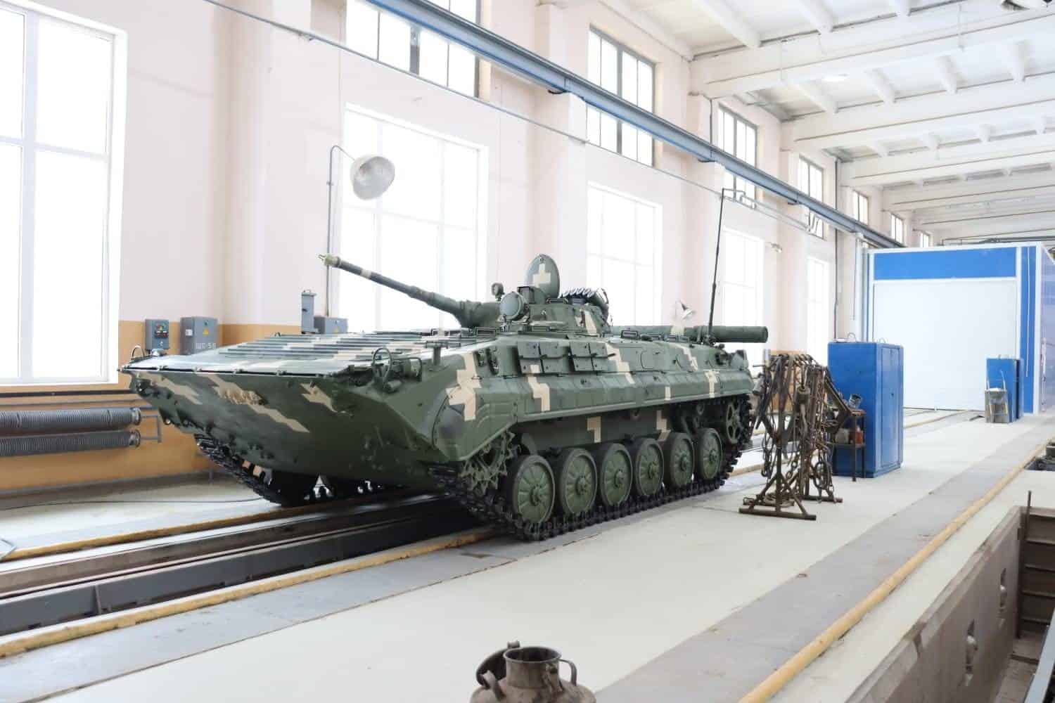 BMP-1 réparé et amélioré BMP-1 réparé et amélioré