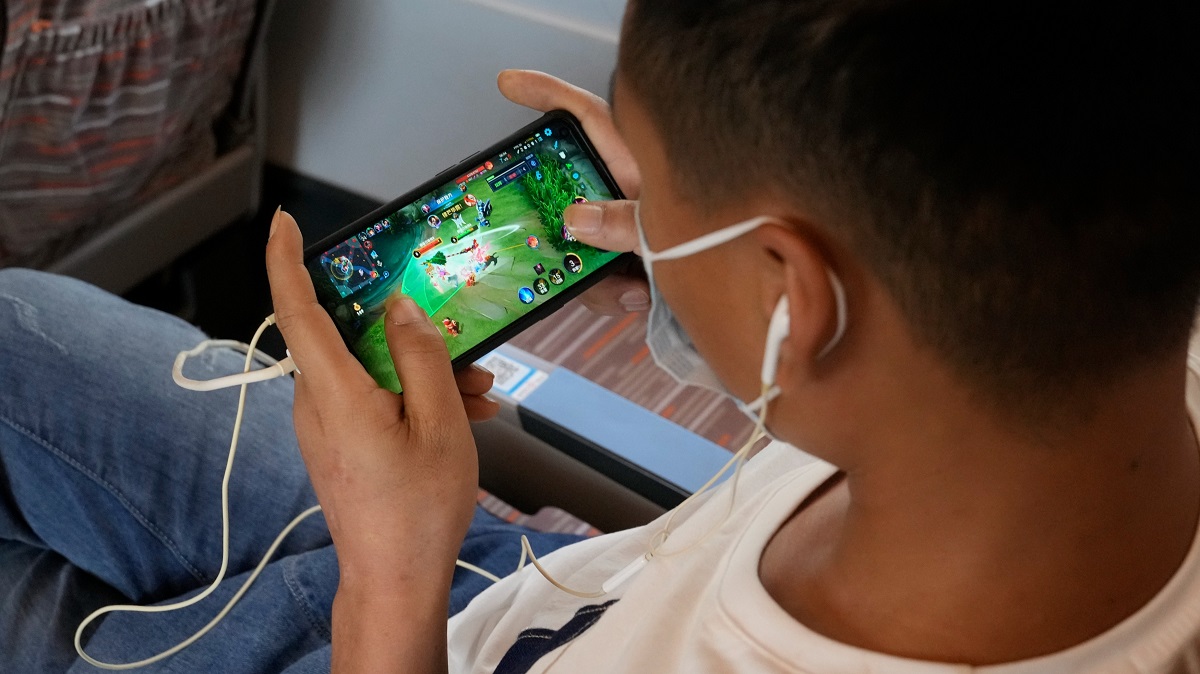 Moins 80 milliards de dollars en un jour : un projet de loi du gouvernement chinois a fait chuter la valeur boursière de Tencent et de NetEase Moins 80 milliards de dollars en un jour : un projet de loi du gouvernement chinois a fait chuter la valeur boursière de Tencent et de NetEase