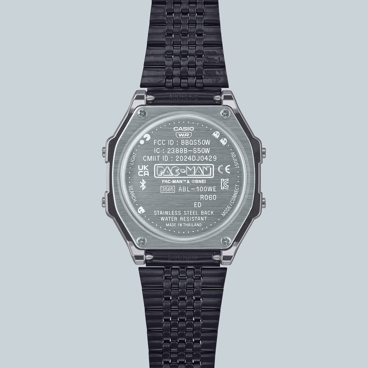 Le dos de la montre Casio ABL-100WEPC-1B Le dos de la montre Casio ABL-100WEPC-1B