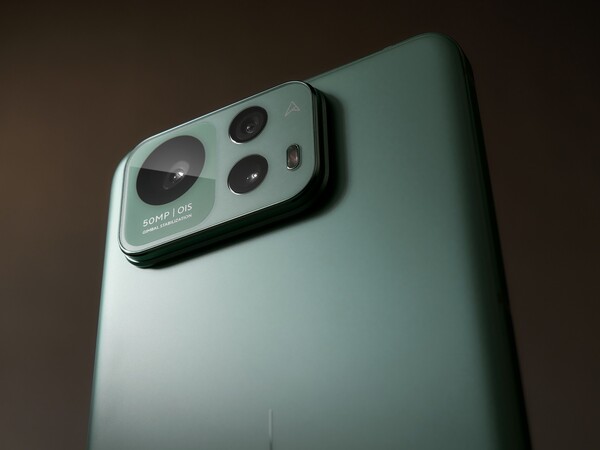 ASUS Zenfone 12 Ultra - Appareils photo ASUS Zenfone 12 Ultra - Appareils photo