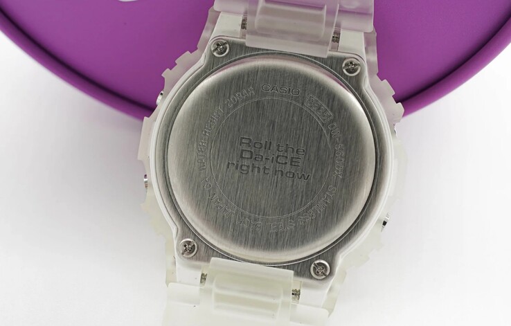 Design minimaliste de la montre G-Shock DW-5600 Design minimaliste de la montre G-Shock DW-5600