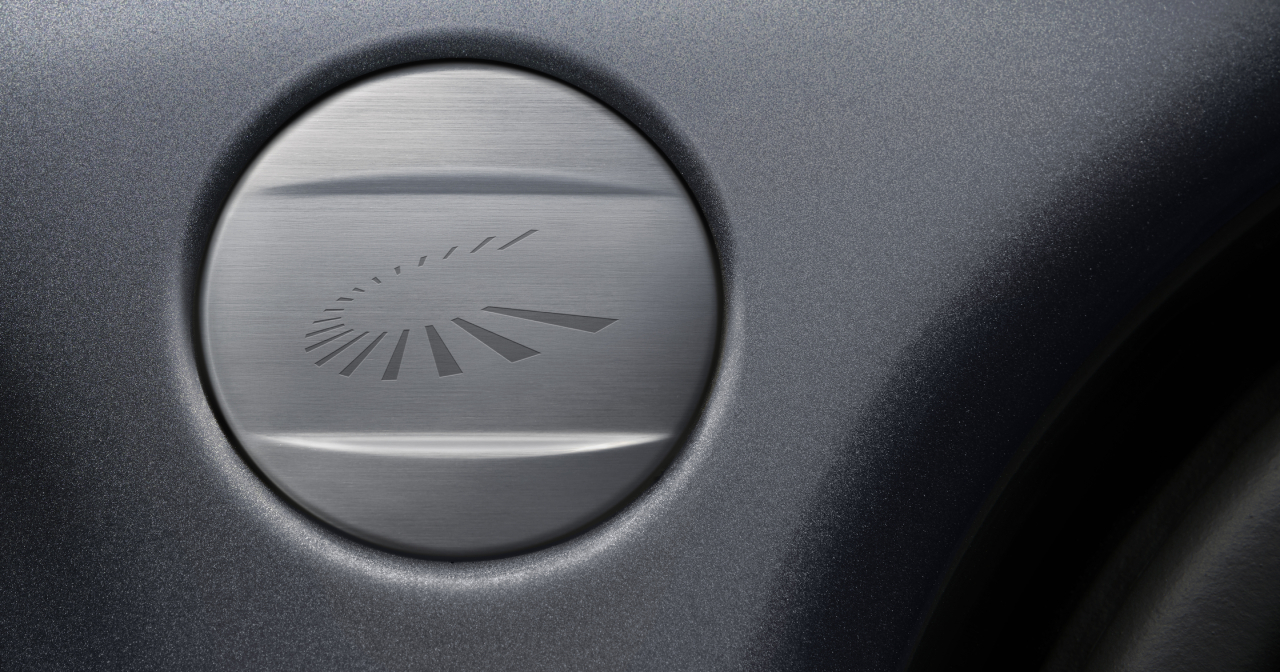 Land Rover Discovery Tempest interior, black leather and aluminium inserts Land Rover Discovery Tempest interior, black leather and aluminium inserts