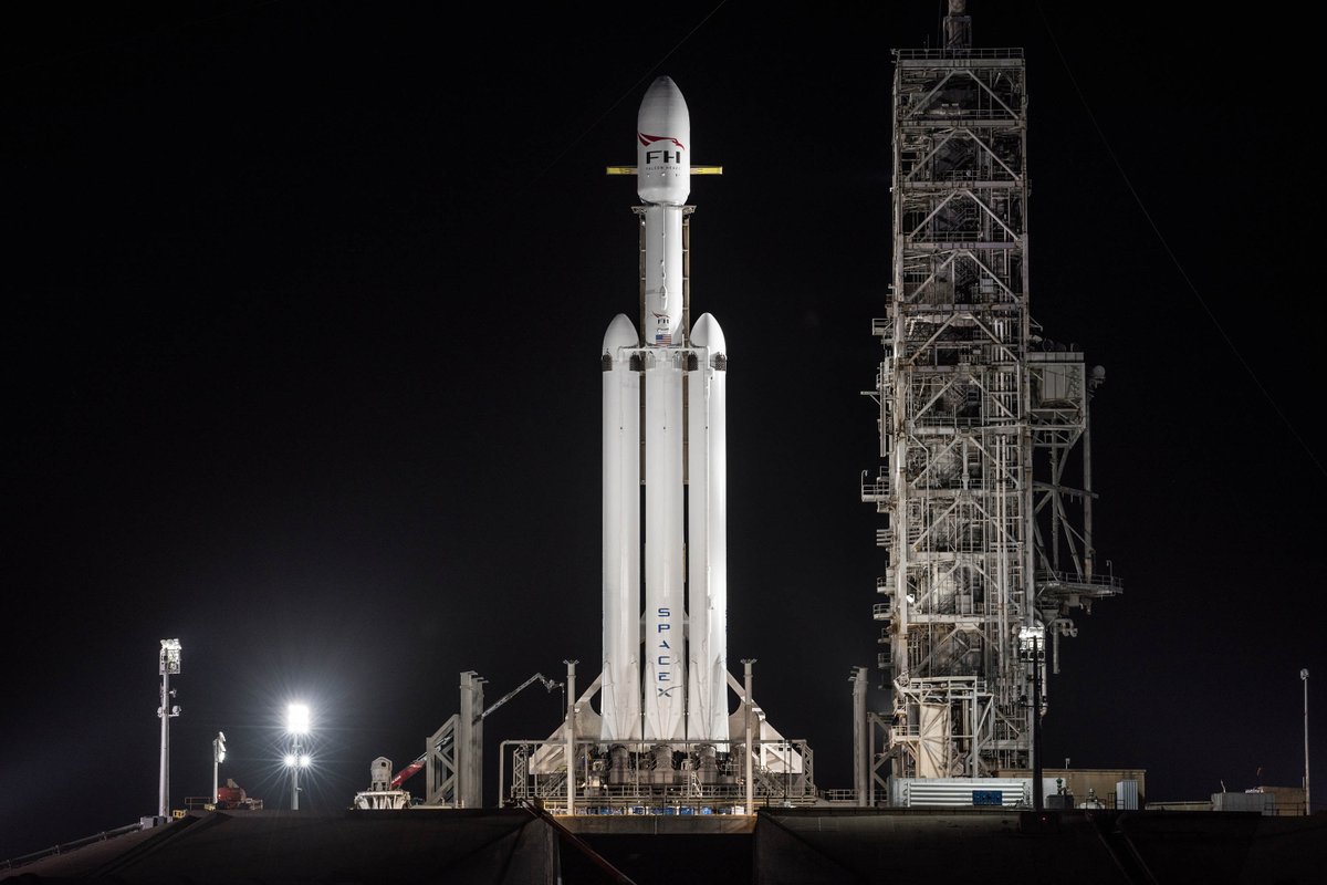 La fusée la plus puissante du monde est de retour. Le premier lancement de Falcon Heavy de SpaceX depuis trois ans aura lieu dans quelques heures : Comment le regarder