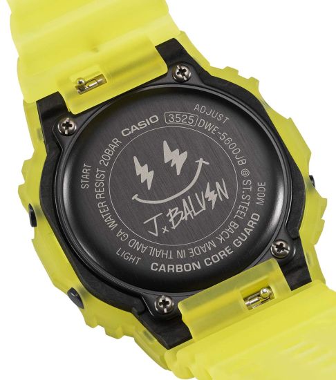 Montre G-Shock DWE-5600JB-1A9ER : face arrière Montre G-Shock DWE-5600JB-1A9ER : face arrière