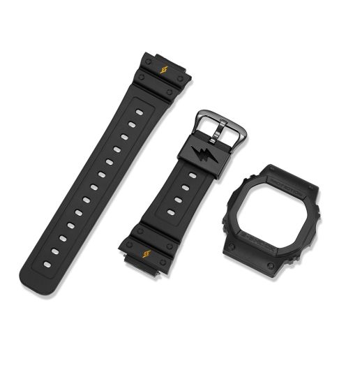 Montre G-Shock DWE-5600JB-1A9ER en noir avec bracelet noir Montre G-Shock DWE-5600JB-1A9ER en noir avec bracelet noir