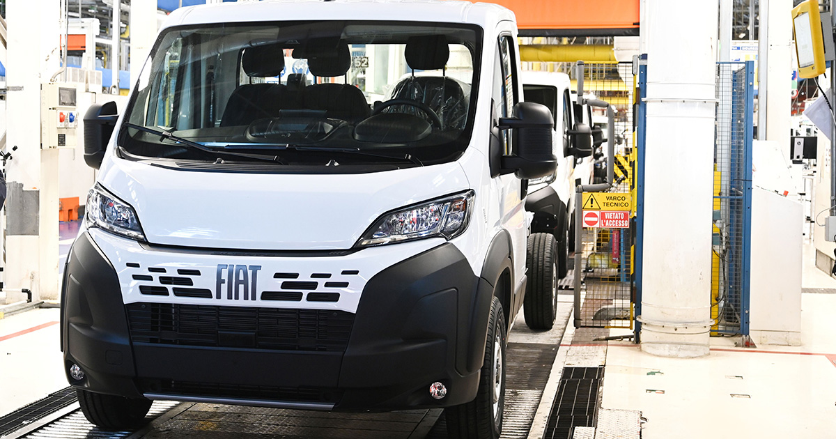 Фотография начала серийного производства нового Fiat E-Ducato Начало серийного производства нового Fiat E-Ducato