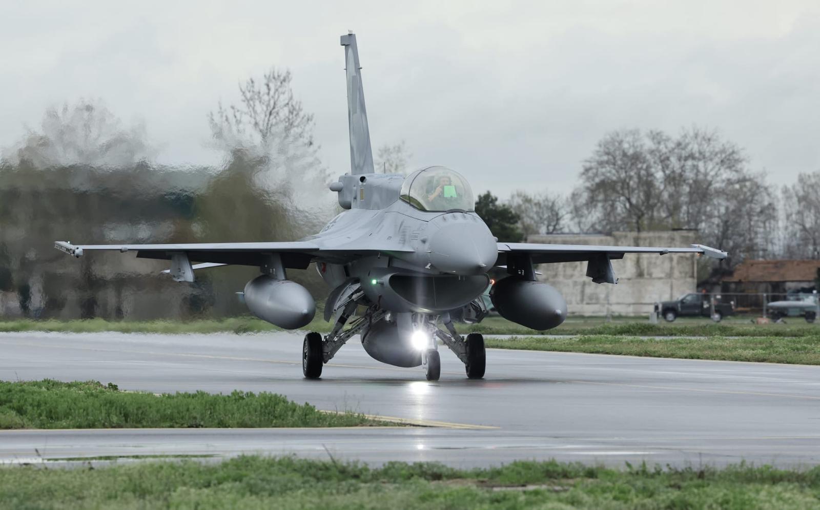 F-16D Block 70 Arrivée du premier F-16D (V) Block 70 bulgare