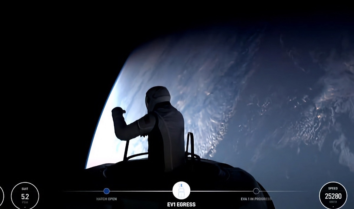 Vidéo unique : Les membres de la mission Polaris Down ont effectué la première sortie dans l'espace jamais réalisée par des astronautes non professionnels. Vidéo unique : Les membres de la mission Polaris Down ont effectué la première sortie dans l'espace jamais réalisée par des astronautes non professionnels.