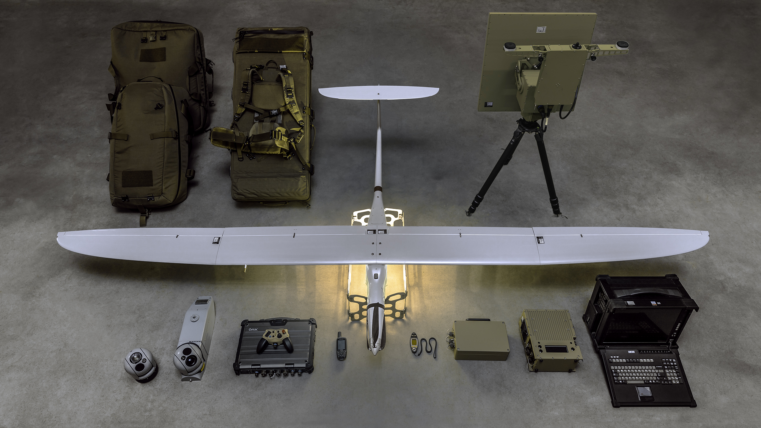 Les forces armées polonaises recevront 1 700 drones FlyEye, qui sont considérés comme l'un des meilleurs drones de reconnaissance au monde. Les forces armées polonaises recevront 1 700 drones FlyEye, qui sont considérés comme l'un des meilleurs drones de reconnaissance au monde.