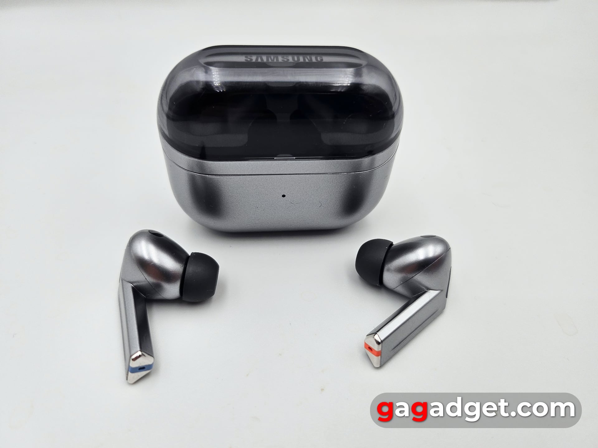 Дизайн Buds 3 Pro Дизайн Buds 3 Pro