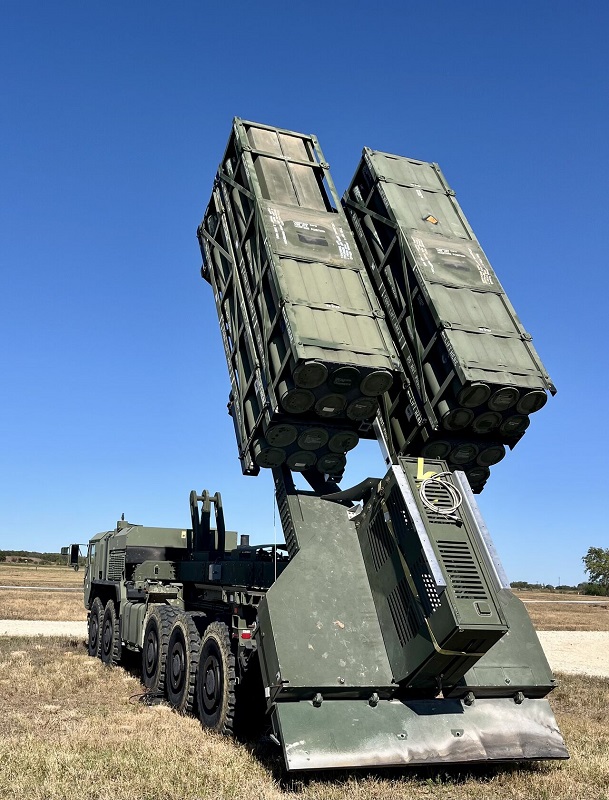 Quatre fois plus puissant que les HIMARS : l'entreprise de défense Lockheed Martin a dévoilé le prototype d'un nouveau système de fusée à lancement multiple.-2 Quatre fois plus puissant que les HIMARS : l'entreprise de défense Lockheed Martin a dévoilé le prototype d'un nouveau système de fusée à lancement multiple.-2