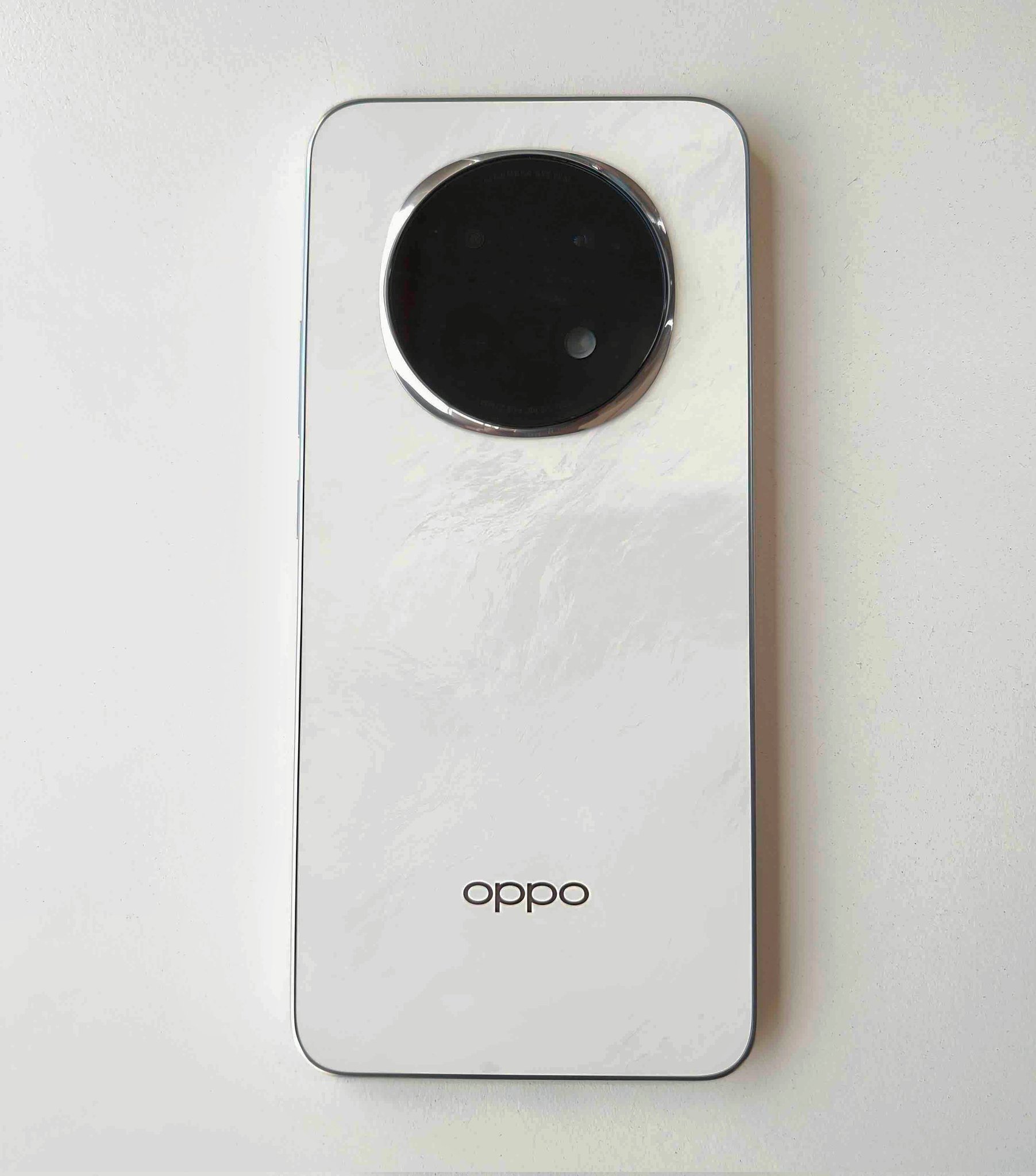 Supposé Oppo F29 Supposé Oppo F29