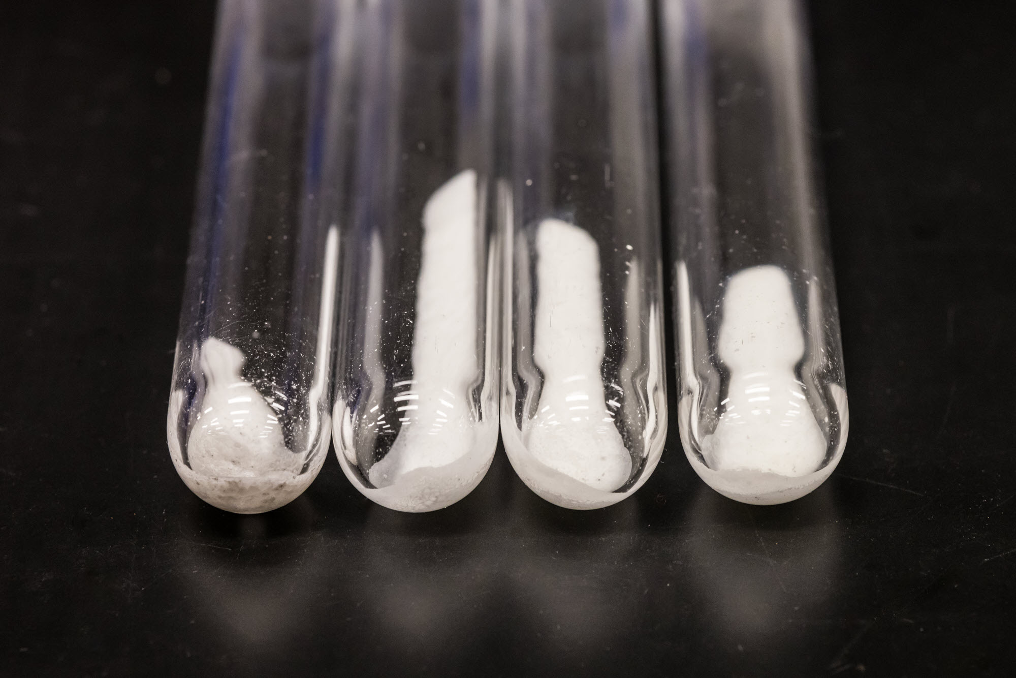 L'intelligence artificielle a découvert une nouvelle substance pour des piles plus sûres L'intelligence artificielle a découvert une nouvelle substance pour des piles plus sûres