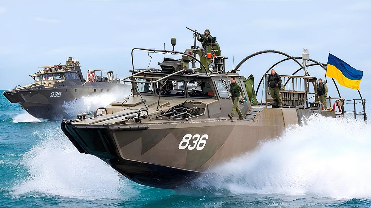 Drakkars ukrainiens : des combattants du renseignement militaire ont été informés de l'utilisation de bateaux suédois Combat Boat-90 et de leurs capacités Drakkars ukrainiens : des combattants du renseignement militaire ont été informés de l'utilisation de bateaux suédois Combat Boat-90 et de leurs capacités