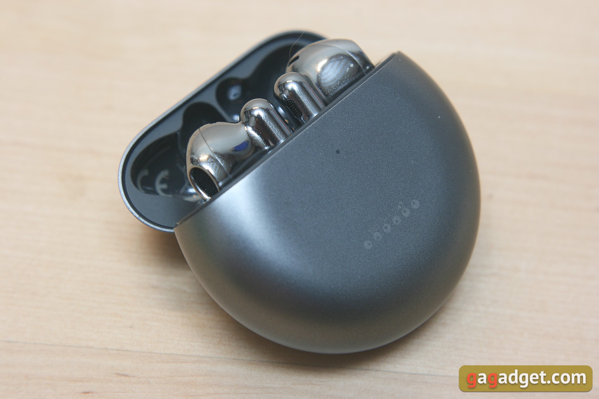 Un écouteur intra-auriculaire TWS à suppression active du bruit : test du Huawei Freebuds 4-47 Un écouteur intra-auriculaire TWS à suppression active du bruit : test du Huawei Freebuds 4-47
