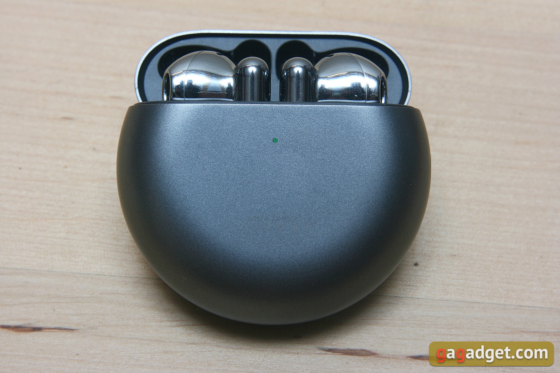 Un écouteur intra-auriculaire TWS à suppression active du bruit : test du Huawei Freebuds 4-13 Un écouteur intra-auriculaire TWS à suppression active du bruit : test du Huawei Freebuds 4-13