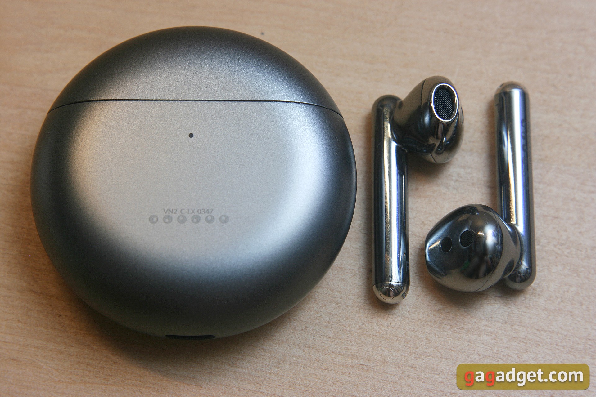 Un écouteur intra-auriculaire TWS à suppression active du bruit : test du Huawei Freebuds 4 Un écouteur intra-auriculaire TWS à suppression active du bruit : test du Huawei Freebuds 4