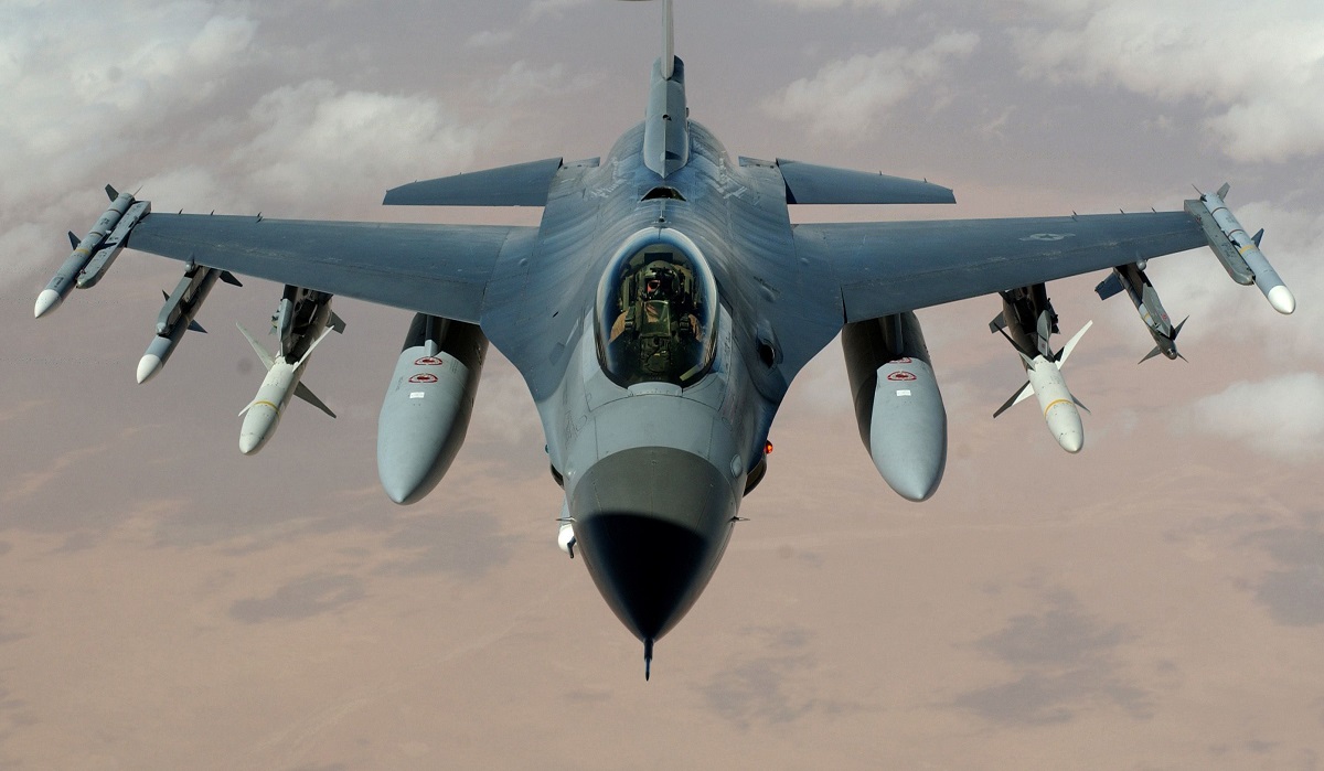 Médias : les premiers avions de combat F-16 arriveront en Ukraine dans les prochaines semaines Médias : les premiers avions de combat F-16 arriveront en Ukraine dans les prochaines semaines