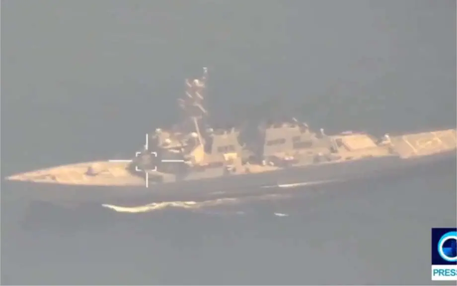 L'Iran a utilisé un drone Ababil V pour surveiller un destroyer américain transportant des missiles guidés de classe Arleigh Burke. L'Iran a utilisé un drone Ababil V pour surveiller un destroyer américain transportant des missiles guidés de classe Arleigh Burke.