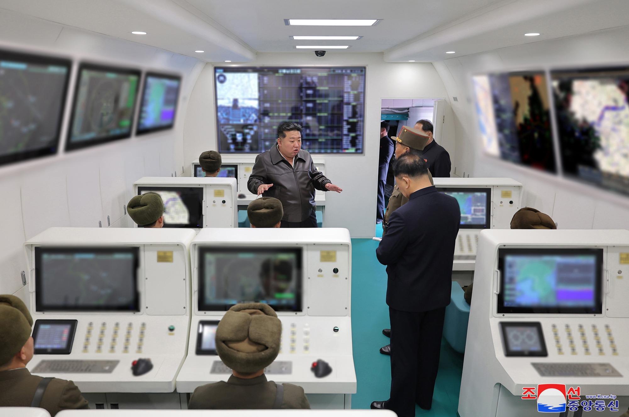 Le premier avion de reconnaissance à long rayon d'action de la Corée du Nord. Illustration : KCNA