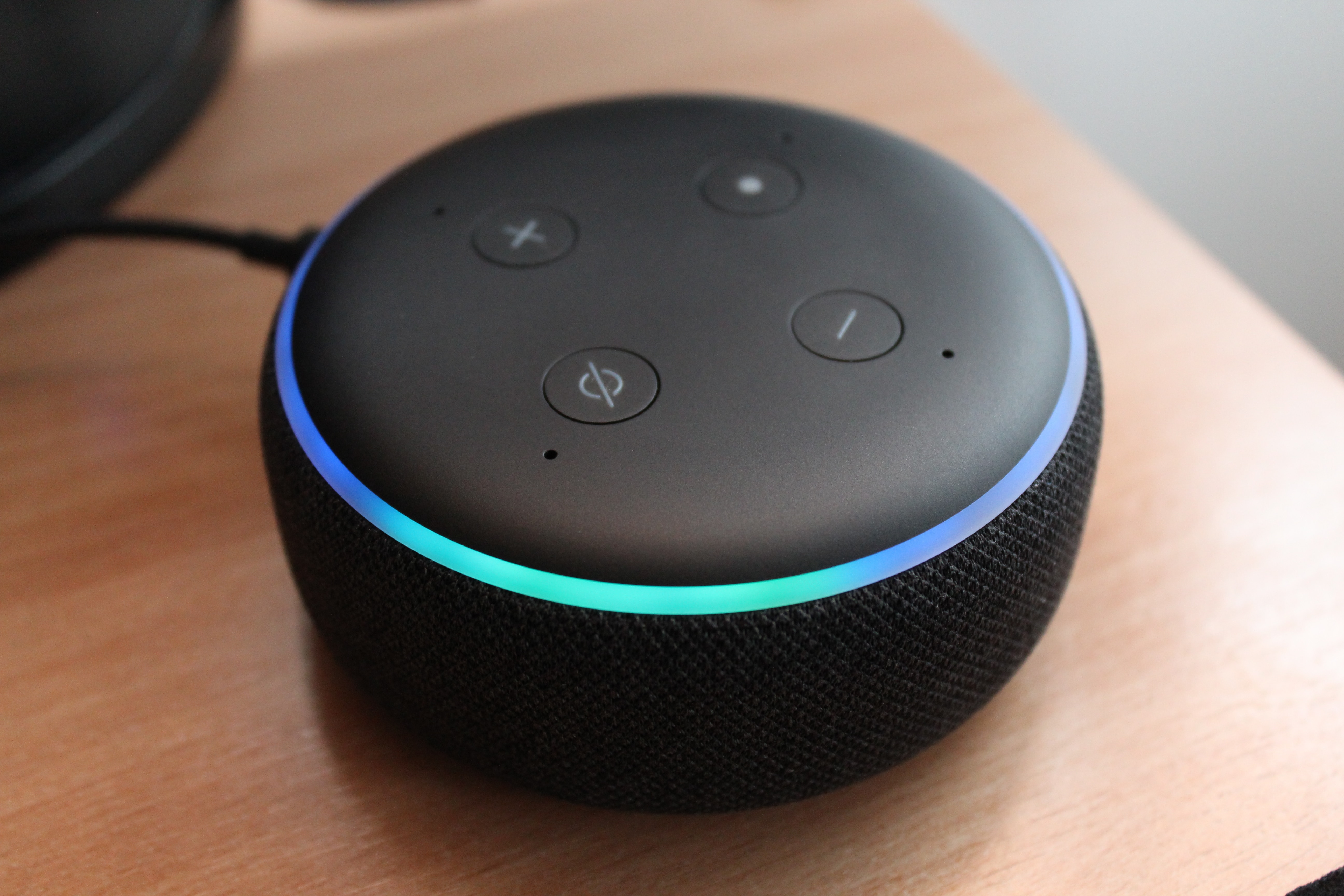 Amazon a confirmé que les enregistrements vocaux d'Alexa sont utilisés pour entraîner l'IA. Amazon a confirmé que les enregistrements vocaux d'Alexa sont utilisés pour entraîner l'IA.