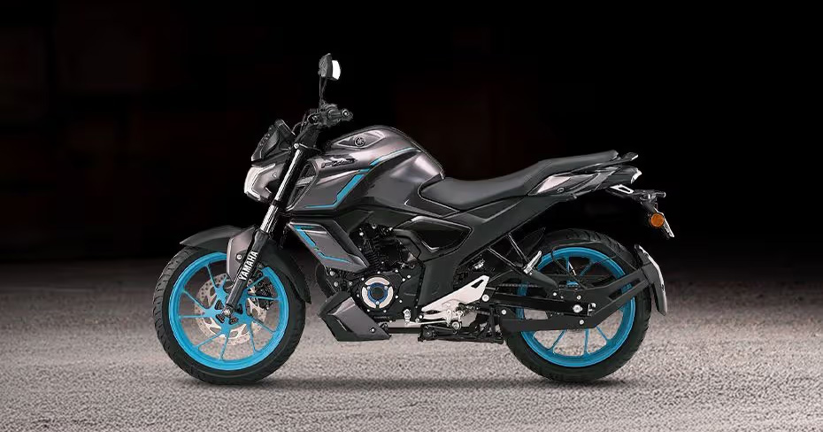 Vue latérale gauche de la moto Vue latérale gauche de la moto